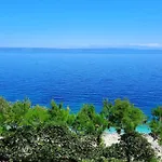 شقة Blueness *