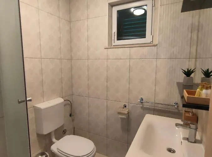 Blueness * Prigradica